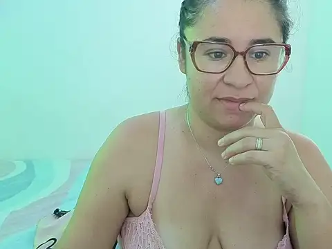 estrellajunior online show from 07/07/26, 11:14