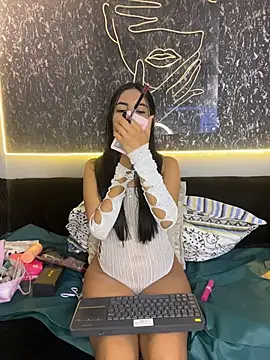 Snapshot of Gretel_Streit chatting on 06/06/26, 03:44 Gretel Streit online show from 06/06/26, 03:44