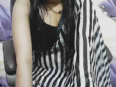 Snapshot of ragini_bby chatting on 06/13/26, 02:53 ragini bby online show from 06/13/26, 02:53