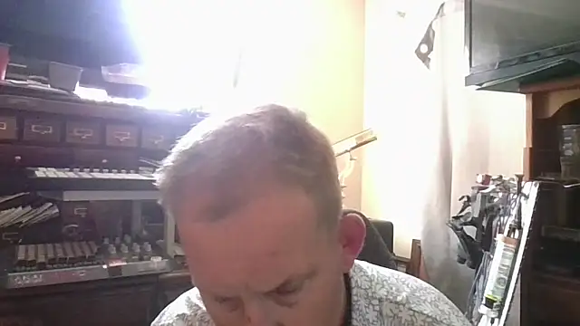 Snapshot of strokingjoe14585 chatting on 04/13/26, 03:17 strokingjoe14585 online show from 04/13/26, 03:17