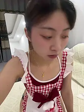 Snapshot of tiantian_niu chatting on 06/09/26, 01:56 tiantian niu online show from 06/09/26, 01:56
