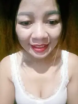 Snapshot of Yiyi102300 chatting on 06/01/26, 11:06 Yiyi102300 online show from 06/01/26, 11:06