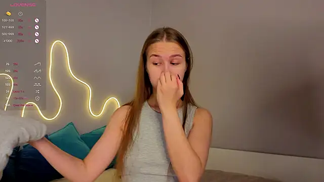 Emma dream  online show from 07/17/26, 01:34