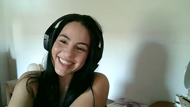 Snapshot of AnabeleNogueira chatting on 06/10/26, 02:16 AnabeleNogueira online show from 06/10/26, 02:16