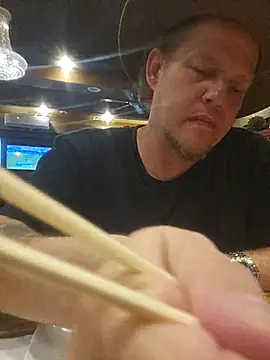 yourMasterisBored online show from 06/25/26, 08:13