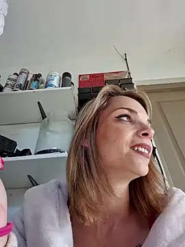 Snapshot of Madame-Monsieur-X chatting on 06/06/26, 05:28 Madame-Monsieur-X online show from 06/06/26, 05:28