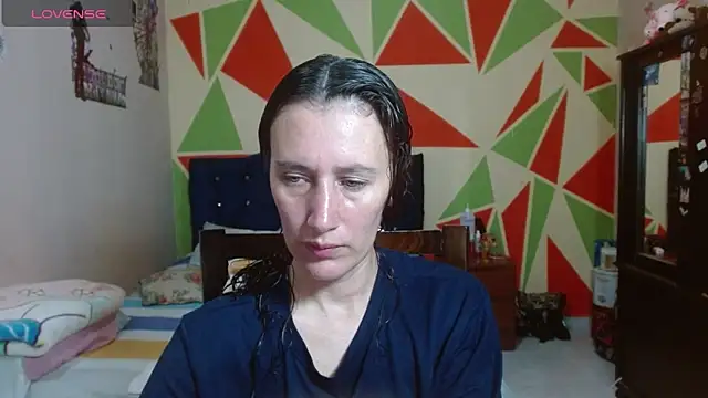 Snapshot of Mariam_wish chatting on 04/14/26, 05:41 Mariam wish online show from 04/14/26, 05:41
