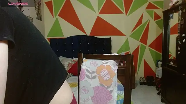 Snapshot of Mariam_wish chatting on 04/16/26, 09:39 Mariam wish online show from 04/16/26, 09:39