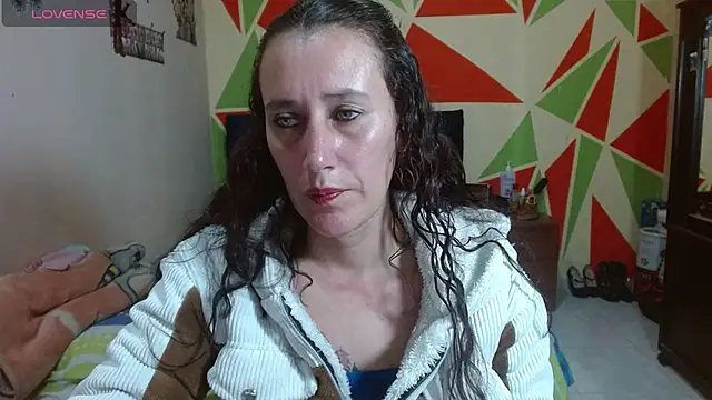 Snapshot of Mariam_wish chatting on 04/27/26, 06:28 Mariam wish online show from 04/27/26, 06:28
