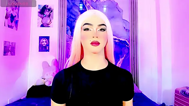 Snapshot of blonde_queen- chatting on 06/02/26, 07:27 blonde queen- online show from 06/02/26, 07:27