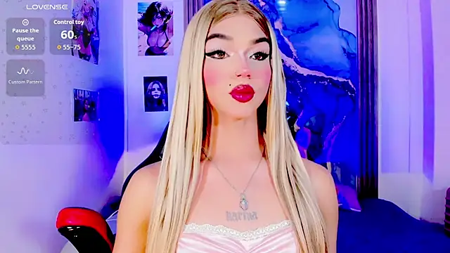 blonde queen- online show from 06/30/26, 07:31