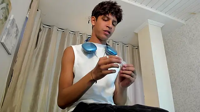 Ethan qop online show from 07/05/26, 10:17