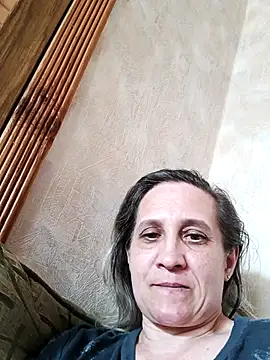KatieLove133 online show from 06/23/26, 04:05