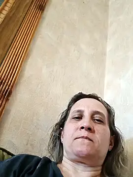 KatieLove133 online show from 06/28/26, 07:47
