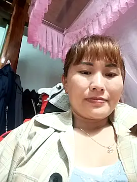 Lucxy-ki6 online show from 07/05/26, 03:56