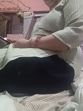Gujju bhabhi69 online show from 05/21/26, 05:53