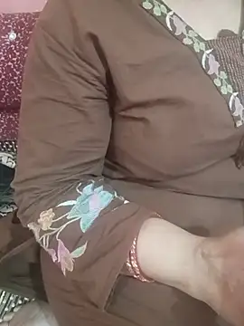 Gujju bhabhi69 online show from 06/08/26, 09:31