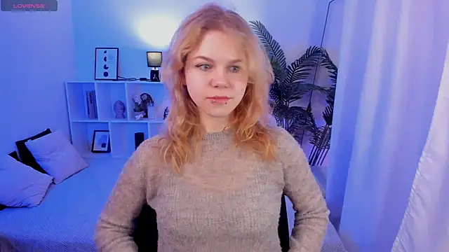 Snapshot of ElizabethVane chatting on 05/14/26, 05:47 ElizabethVane online show from 05/14/26, 05:47
