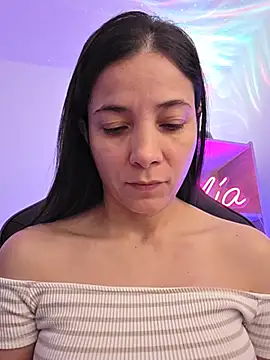 miaeyex online show from 07/21/26, 12:07