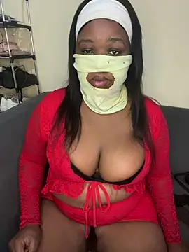 NaughtyGirl0000 online show from 06/04/26, 07:03