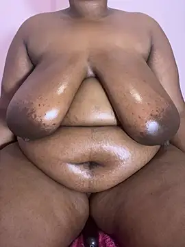 NaughtyGirl0000 online show from 07/12/26, 09:06