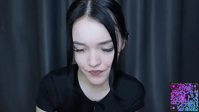 Snapshot of FerialCodger chatting on 03/31/26, 10:04 FerialCodger online show from 03/31/26, 10:04