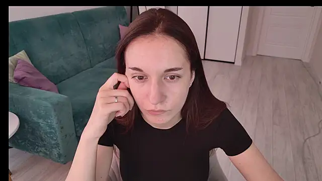 Ola Queen online show from 07/27/26, 11:06