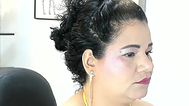 MAYTE1096 online show from 07/07/26, 07:29
