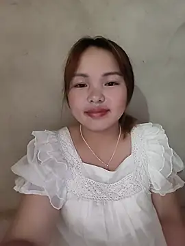 Snapshot of Mina_xYx chatting on 06/03/26, 06:02 Mina xYx online show from 06/03/26, 06:02