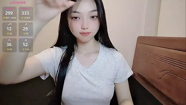 Snapshot of oblakitty_ chatting on 05/11/26, 01:28 oblakitty online show from 05/11/26, 01:28