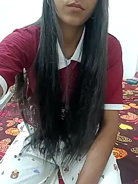 Snapshot of aushi_rajput chatting on 03/27/26, 10:37 aushi rajput online show from 03/27/26, 10:37