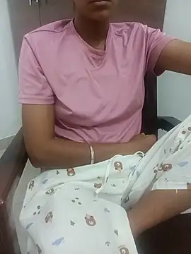 Snapshot of aushi_rajput chatting on 06/07/26, 06:17 aushi rajput online show from 06/07/26, 06:17