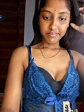 Pari lovers online show from 06/07/26, 02:21