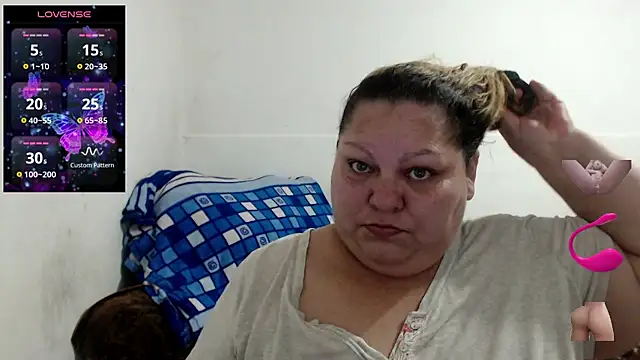 Snapshot of rossitaspace01 chatting on 04/06/26, 11:55 rossitaspace01 online show from 04/06/26, 11:55
