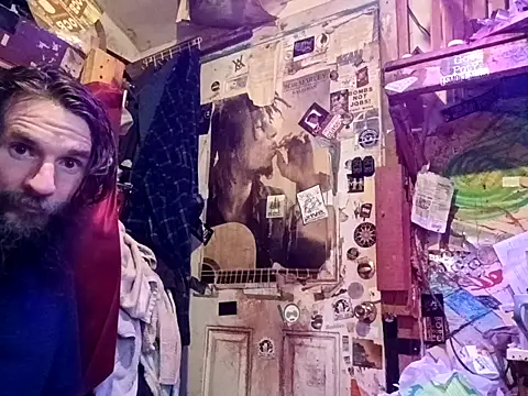 nearby causual online show from 06/05/26, 07:25