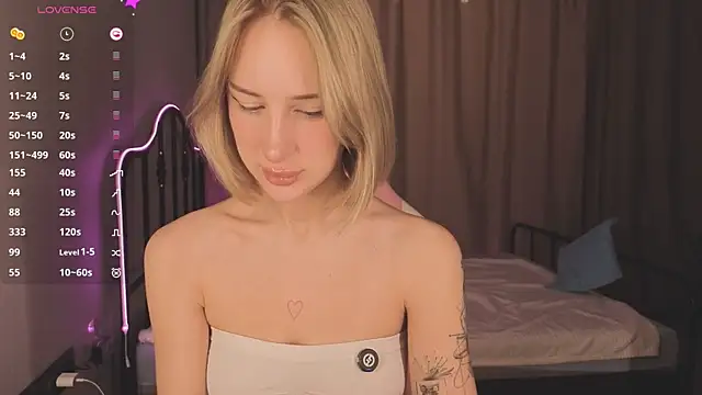 pretty smile cutie online show from 07/26/26, 07:04
