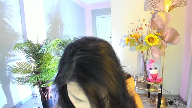 Snapshot of MissSiennaa chatting on 06/23/26, 04:21 MissSiennaa online show from 06/23/26, 04:21