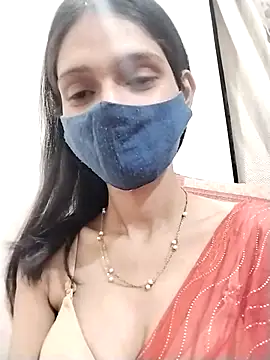 Snapshot of Sonam_y chatting on 06/16/26, 05:04 Sonam y online show from 06/16/26, 05:04