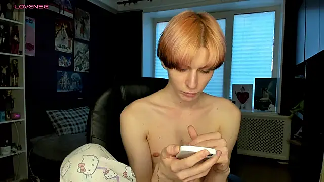 sweet peach    online show from 06/01/26, 06:31