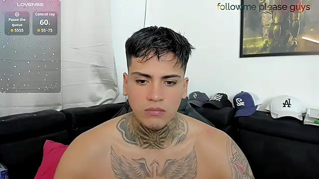 Snapshot of sweetlatinoboy chatting on 04/12/26, 10:37 sweetlatinoboy online show from 04/12/26, 10:37