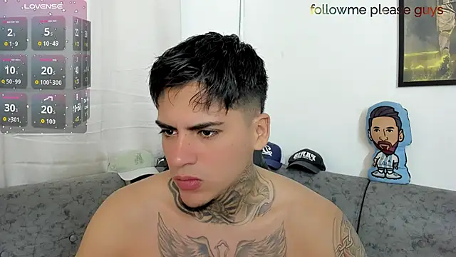 Snapshot of sweetlatinoboy chatting on 06/16/26, 11:57 sweetlatinoboy online show from 06/16/26, 11:57