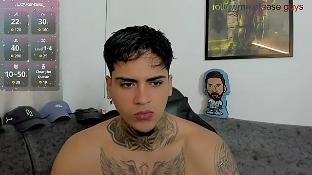 Snapshot of sweetlatinoboy chatting on 06/21/26, 12:41 sweetlatinoboy online show from 06/21/26, 12:41
