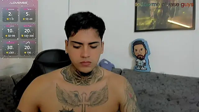 Snapshot of sweetlatinoboy chatting on 06/27/26, 12:22 sweetlatinoboy online show from 06/27/26, 12:22