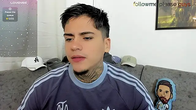 Snapshot of sweetlatinoboy chatting on 07/05/26, 09:27 sweetlatinoboy online show from 07/05/26, 09:27