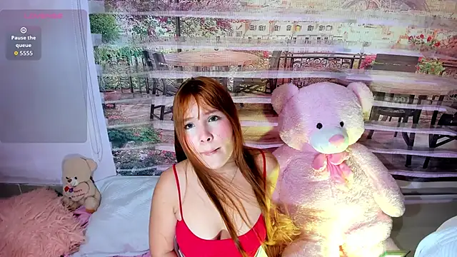 little doll18  online show from 06/16/26, 08:44