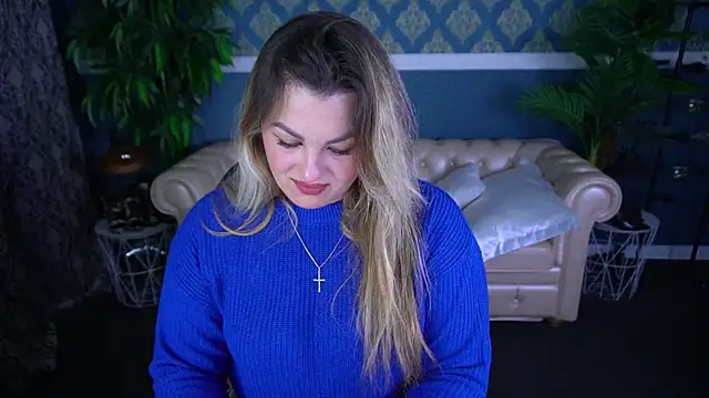 AlissyaGrayy online show from 06/17/26, 06:53