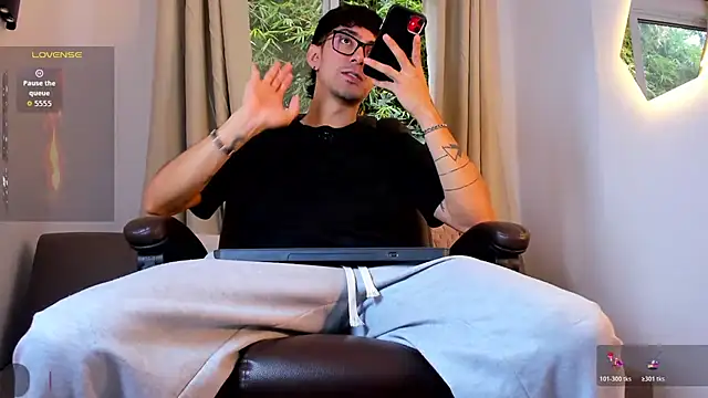 etham wolf1 online show from 07/11/26, 06:32