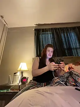 JulieetteLatte online show from 06/22/26, 12:02