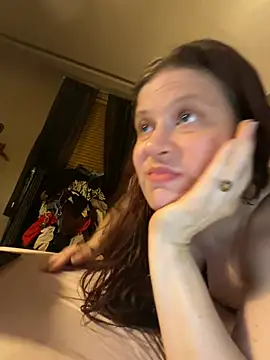JulieetteLatte online show from 07/27/26, 01:56