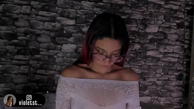 VioletWinters online show from 06/11/26, 03:04